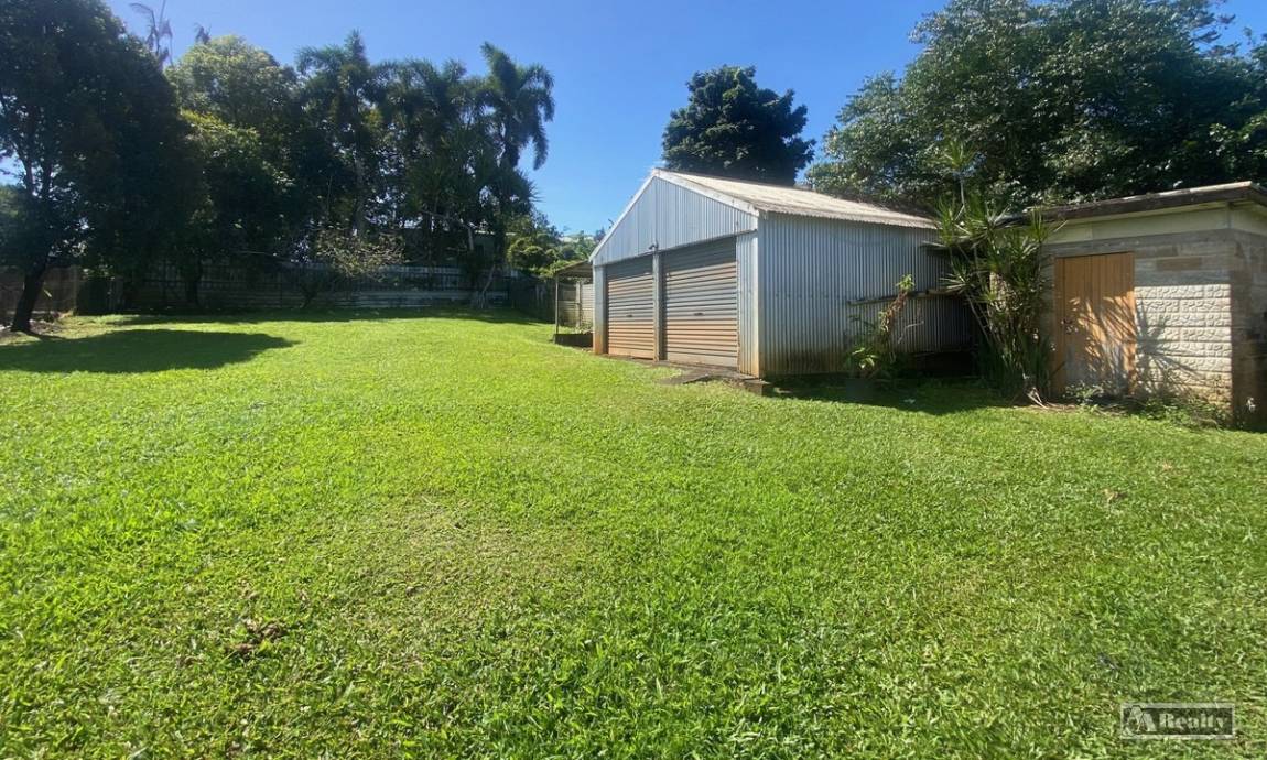 12 Driscoll Street, SOUTH JOHNSTONE, QLD 4859